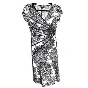 Connected elegant floral print wrap style dress